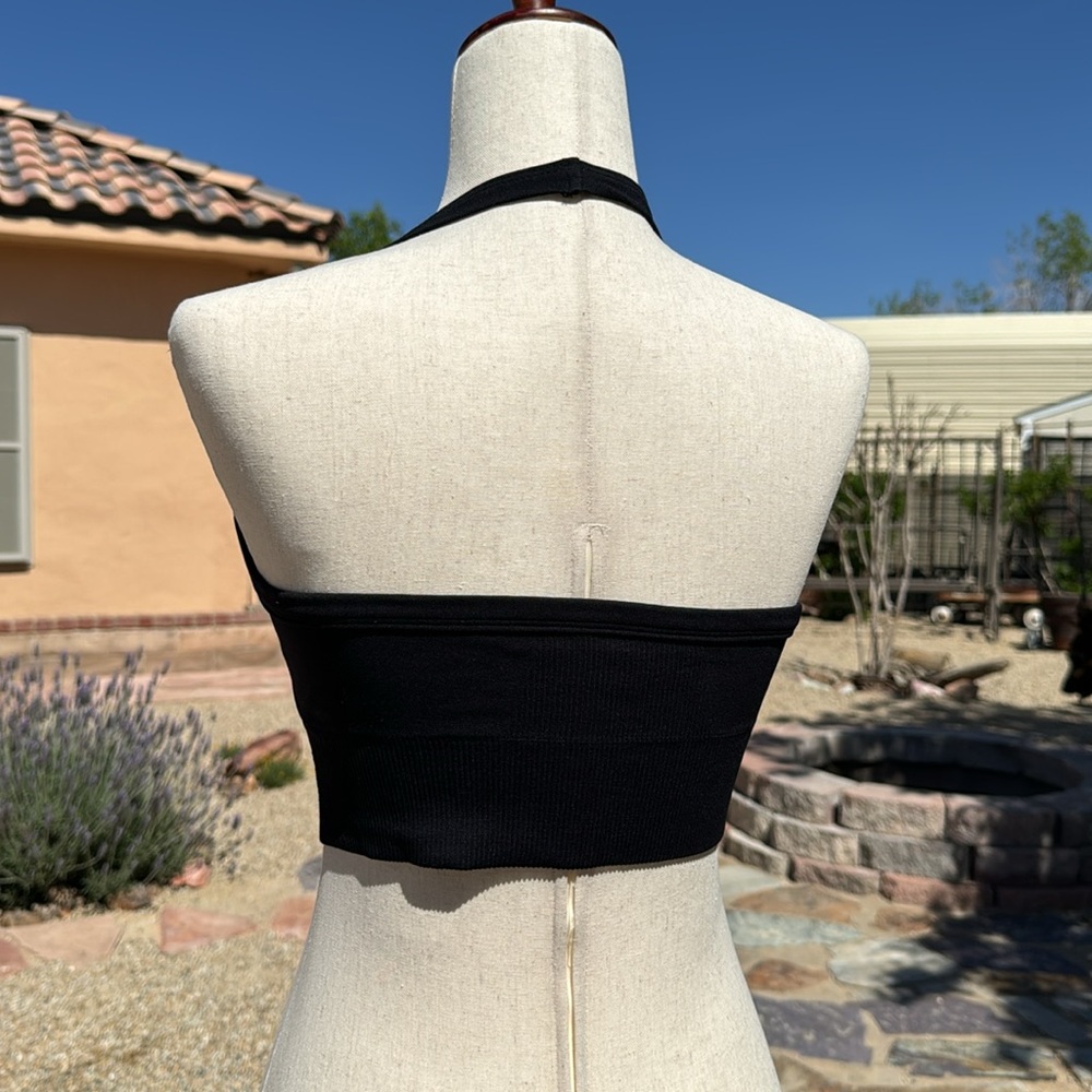Free People Movement Seamless Halter Sports Bra Size M/L - Picture 4 of 7
